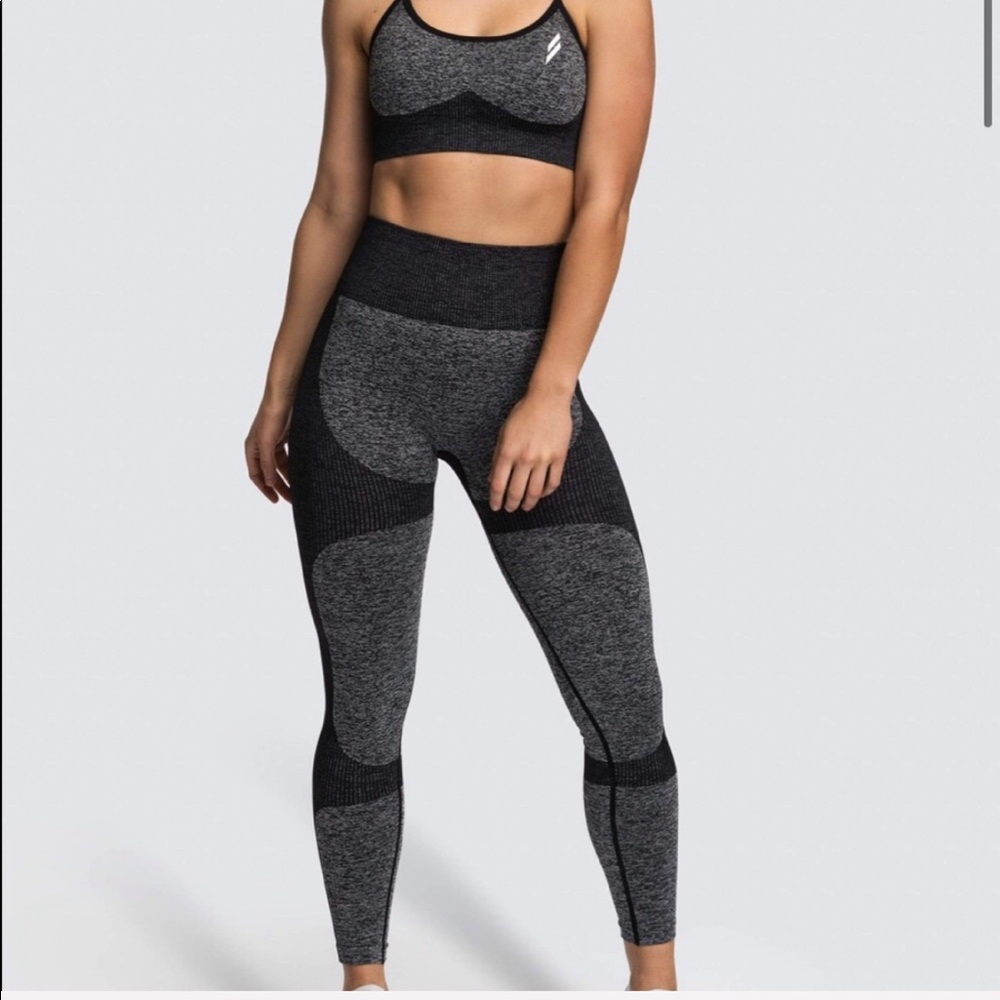 NWOT Do You Even Impact Seamless Sports Bra